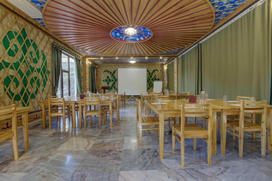 Mountain View Hot Spring Resort Bishkek Exteriör bild