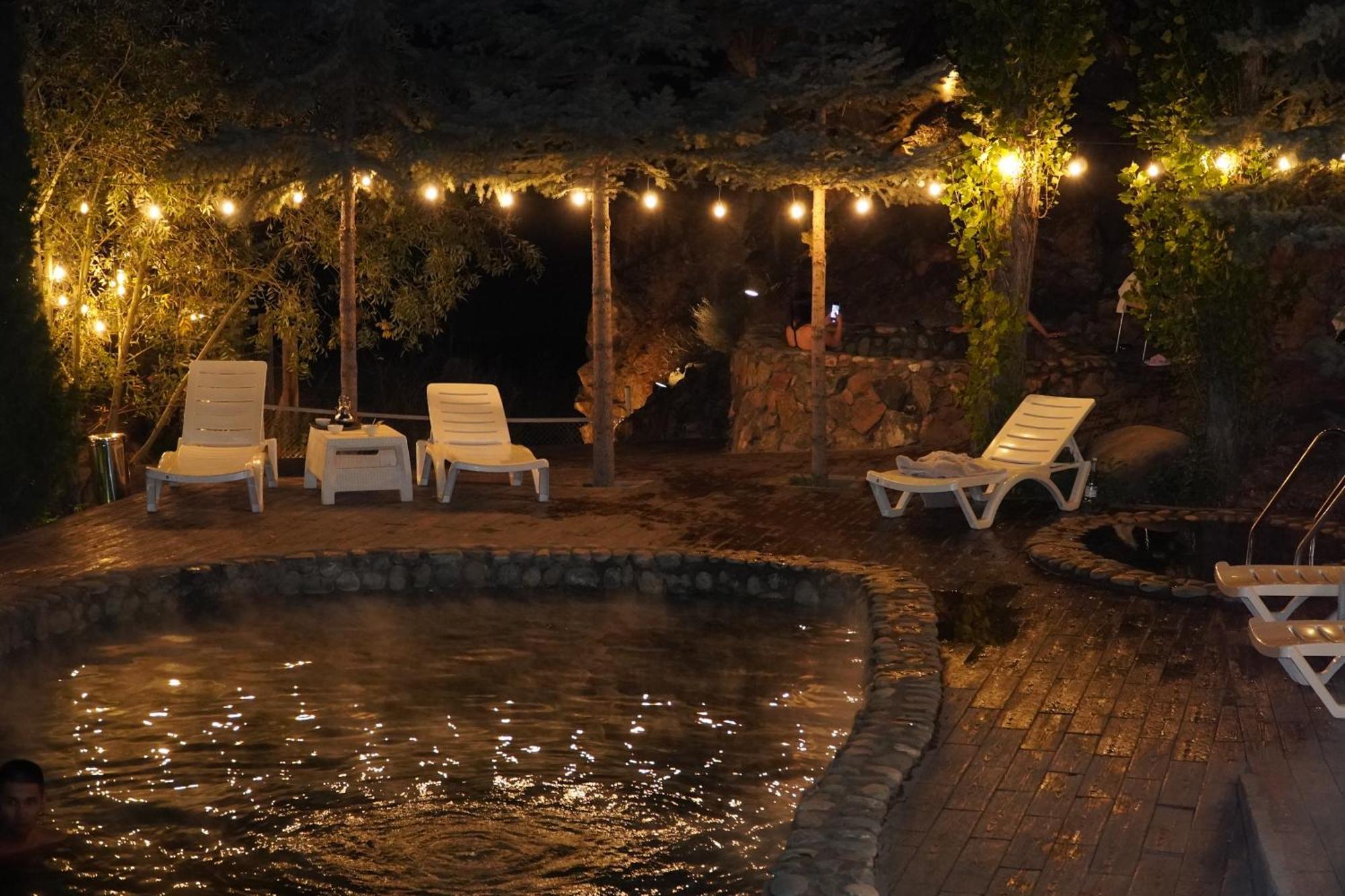 Mountain View Hot Spring Resort Bishkek Exteriör bild