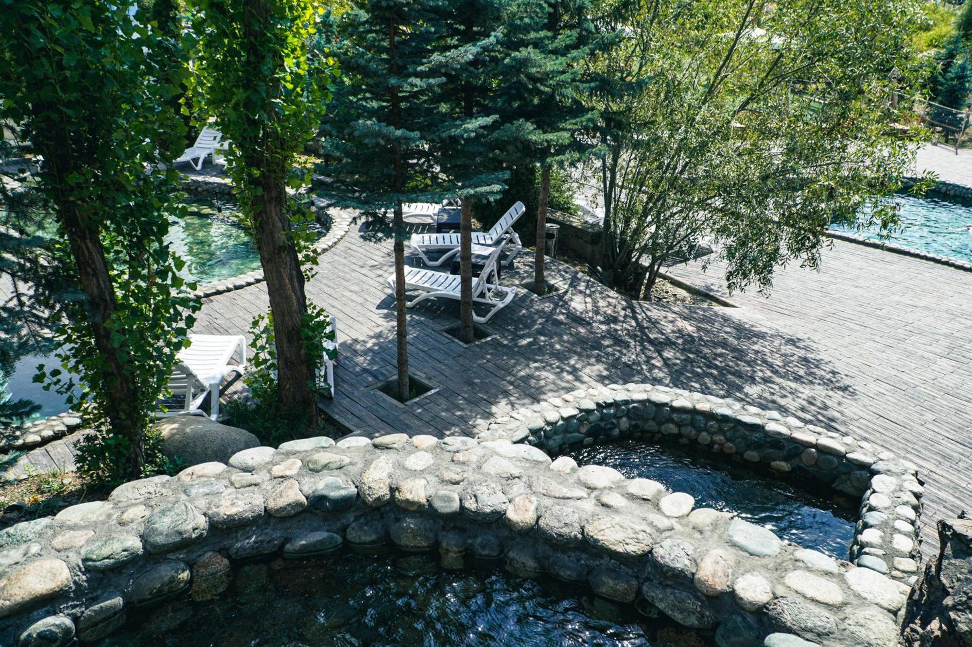 Mountain View Hot Spring Resort Bishkek Exteriör bild